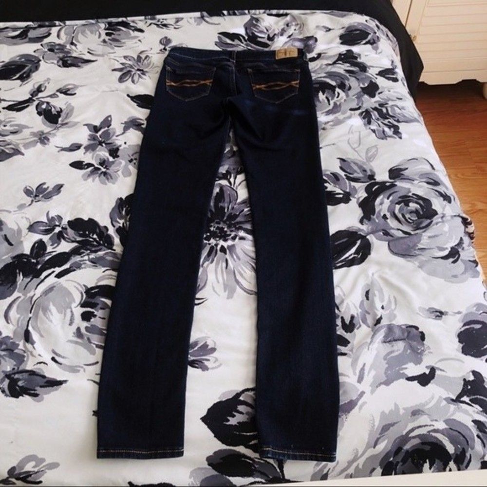 Abercrombie and Fitch Skinny Jeans - Picture 4 of 4
